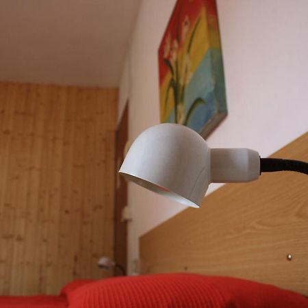 Albergo Della Posta Clusone Εξωτερικό φωτογραφία